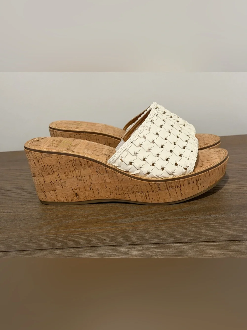 NWT White Mountain Women’s Charges Platform Slide Wedge Sandals, Size 10M, NWT